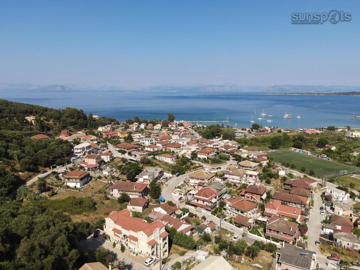 Villa Konstantina Petriti  ภายนอก รูปภาพ