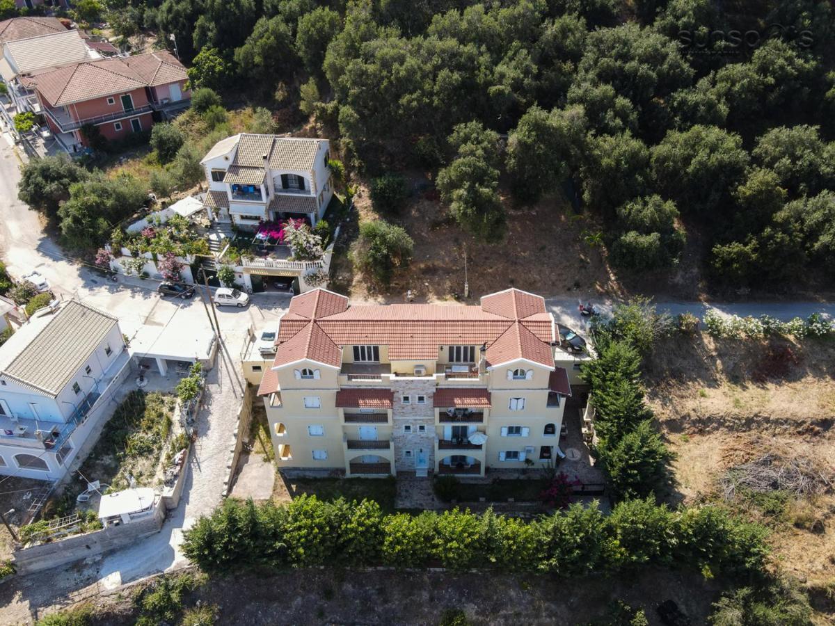 Villa Konstantina Petriti  ภายนอก รูปภาพ
