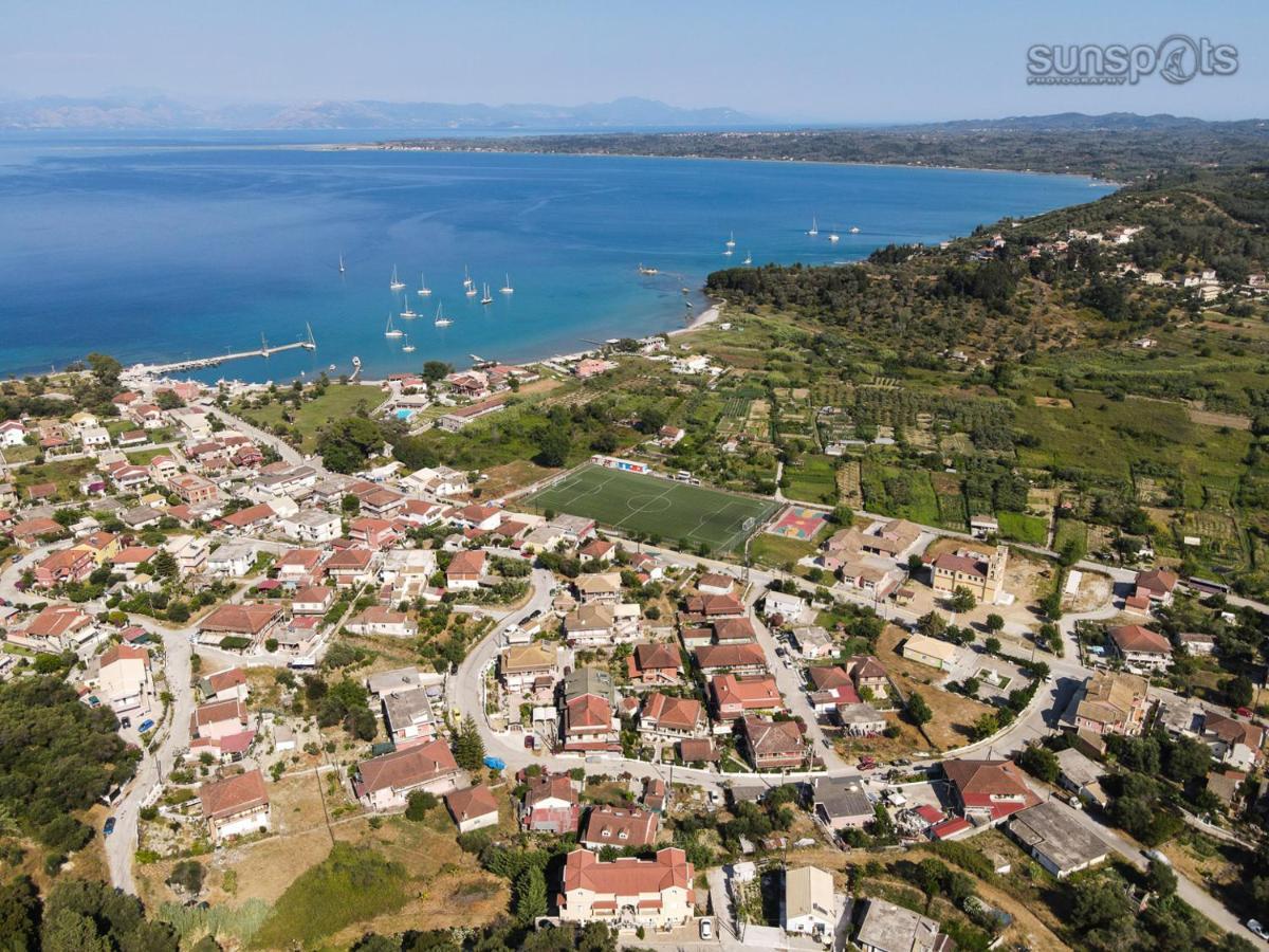 Villa Konstantina Petriti  ภายนอก รูปภาพ
