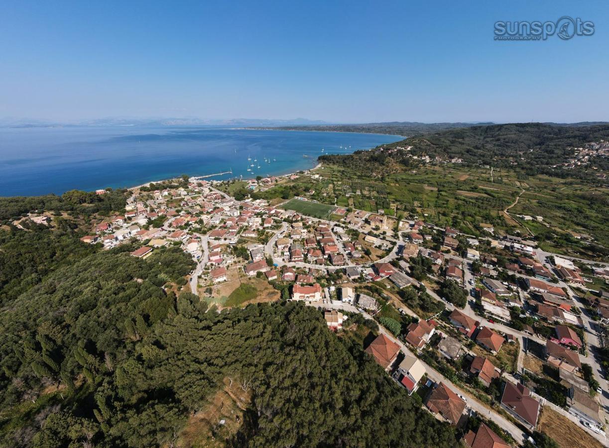 Villa Konstantina Petriti  ภายนอก รูปภาพ