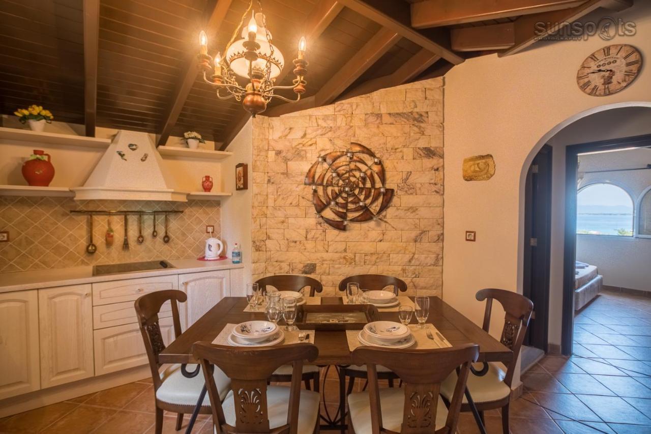 Villa Konstantina Petriti  ภายนอก รูปภาพ