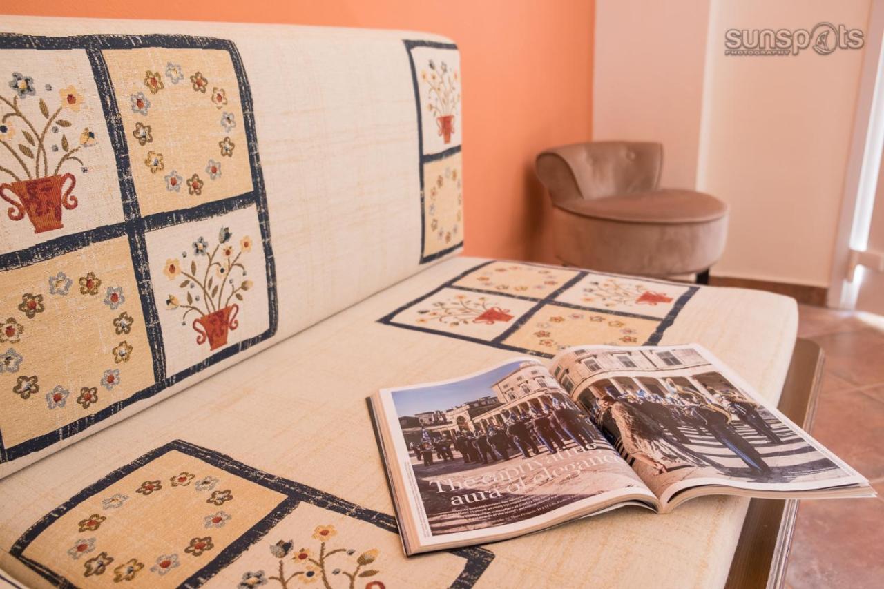 Villa Konstantina Petriti  ภายนอก รูปภาพ